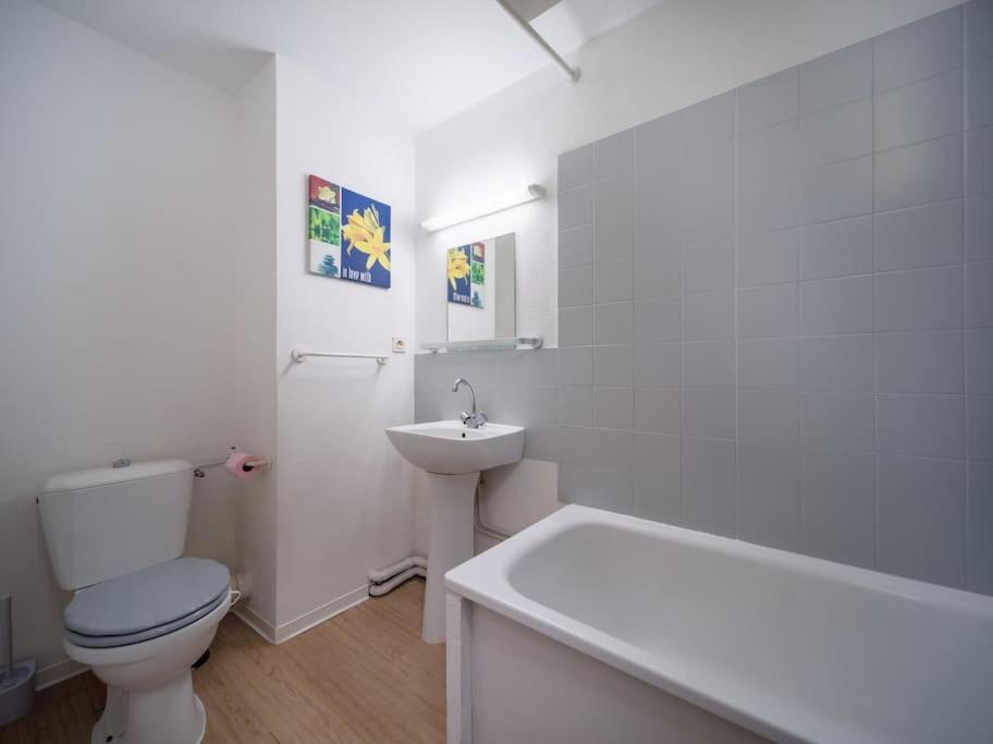 Appartement Tout Equipe A 5 Min De La Gare St Charles Marseille Ngoại thất bức ảnh